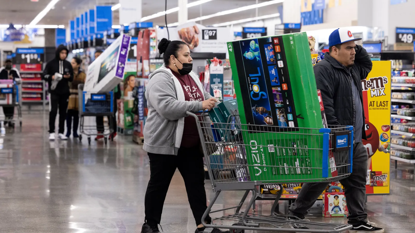 CFOs embrace AI to navigate price shifts and forecast demand